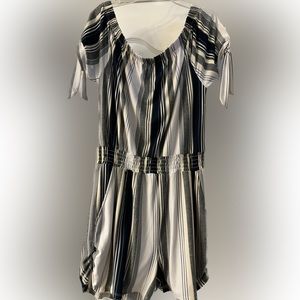 Romper blue and white stripes